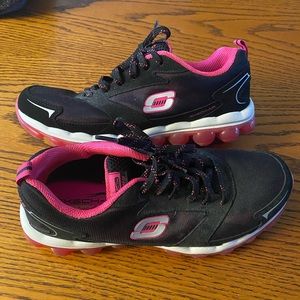 Women’s Skechers sneakers